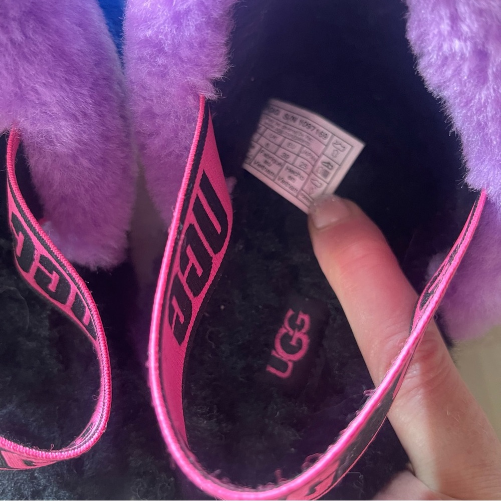 UGG Fluff Yeah Rainbow Pastel Shearling Slippers Sz 8 - Picture 4 of 4